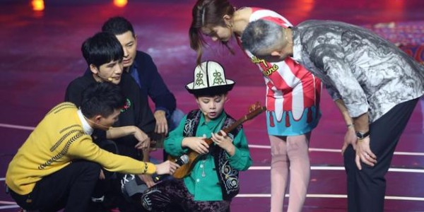  新秀横空出世惊艳首秀技惊四座