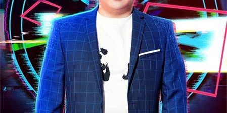  电竞传奇选手复出首战，强势碾压对手晋级  