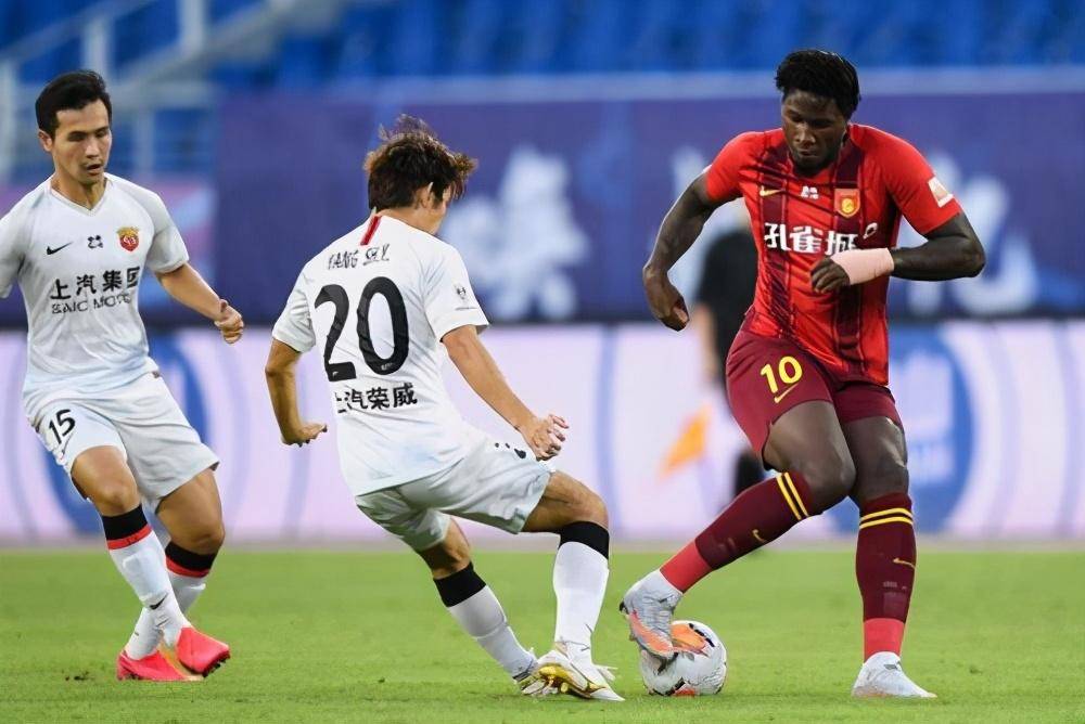  韩国K联赛掀起外援热潮多位国际球星加盟效力