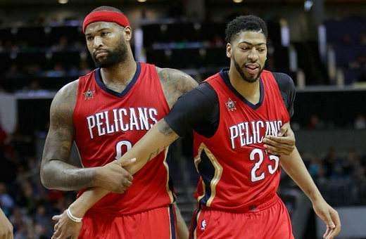  外援双塔统治内线，客队篮板优势显威力