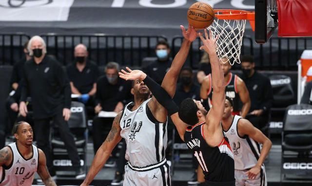  丘里奇ACE雨轰炸对手防线全面崩溃